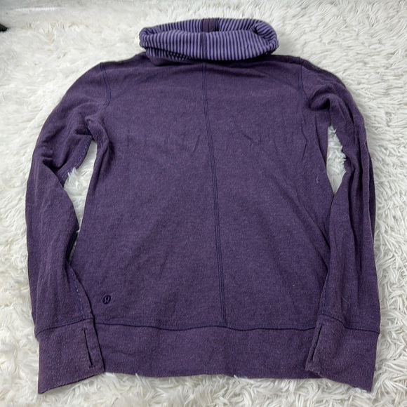 Lululemon In A Cinch Long Sleeve Tee Heathered Deep Zinfandel / Classic Stripe - Picture 7 of 7